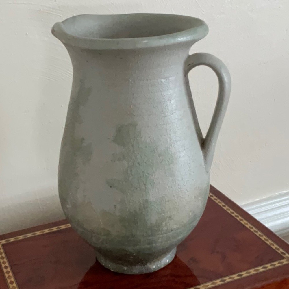 Vase… beautiful decorative verde green